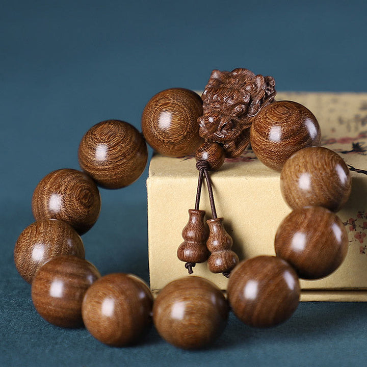 Pulsera de protección tallada con dragón de madera de agar, Buddha Stones , palisandro, sándalo verde, hoja pequeña, sándalo rojo