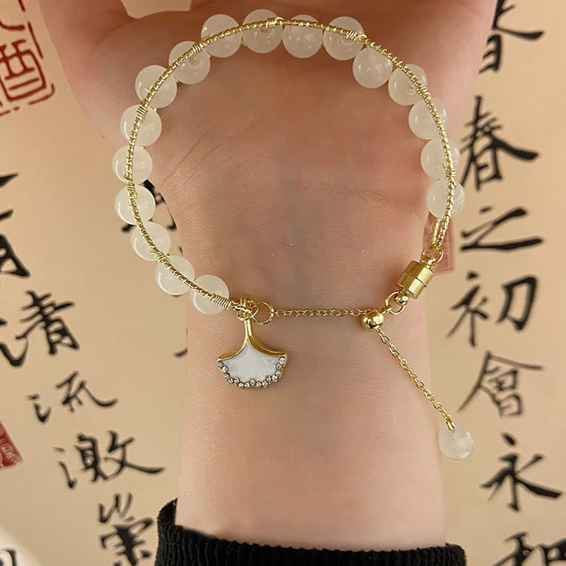 Pulsera de la suerte con cuentas de jade y hojas de ginkgo de Buddha Stones