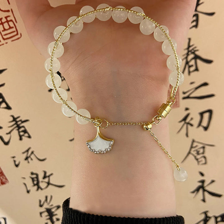 Pulsera de la suerte con cuentas de jade y hojas de ginkgo de Buddha Stones