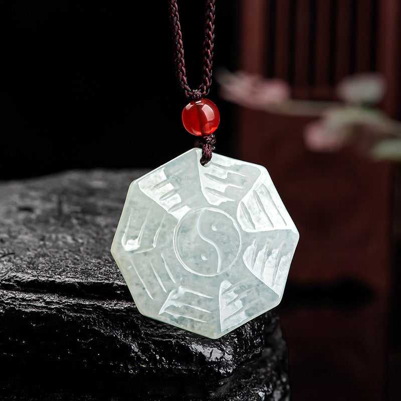 Colgante de collar de suerte de jade natural Bagua Yin Yang - Jade (Prosperidad ♥ Abundancia) - image 1
