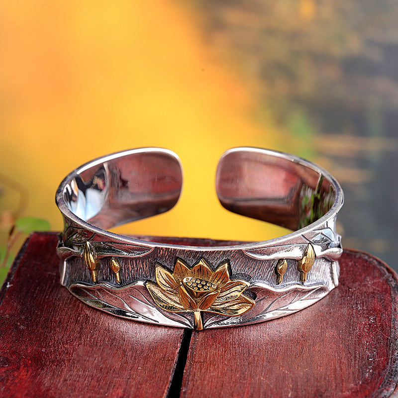 Pulsera ajustable con diseño de flor de loto de plata de ley 925 con Buddha Stones
