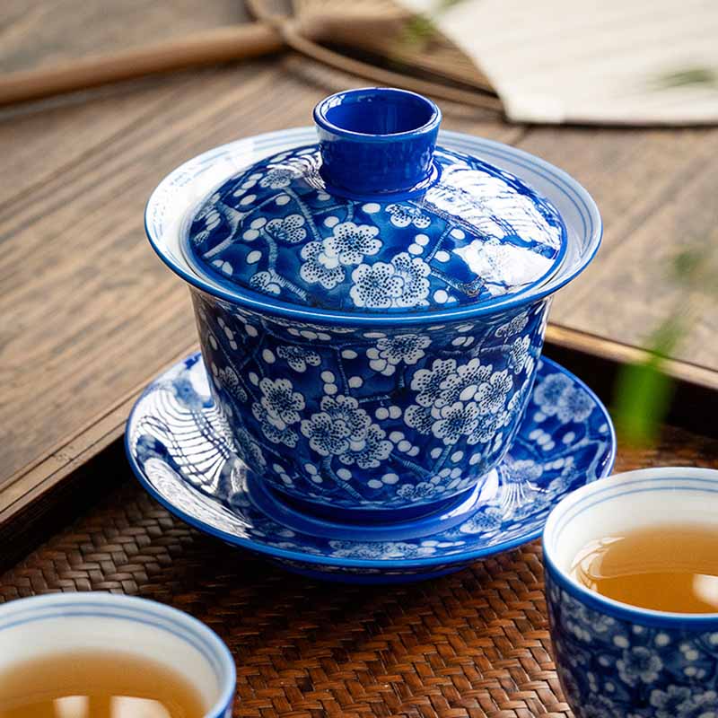 Taza de té de cerámica Gaiwan Sancai, taza de té de Kung Fu y platillo con tapa, Buddha Stones, flor de ciruelo, porcelana azul y blanca, 185ml