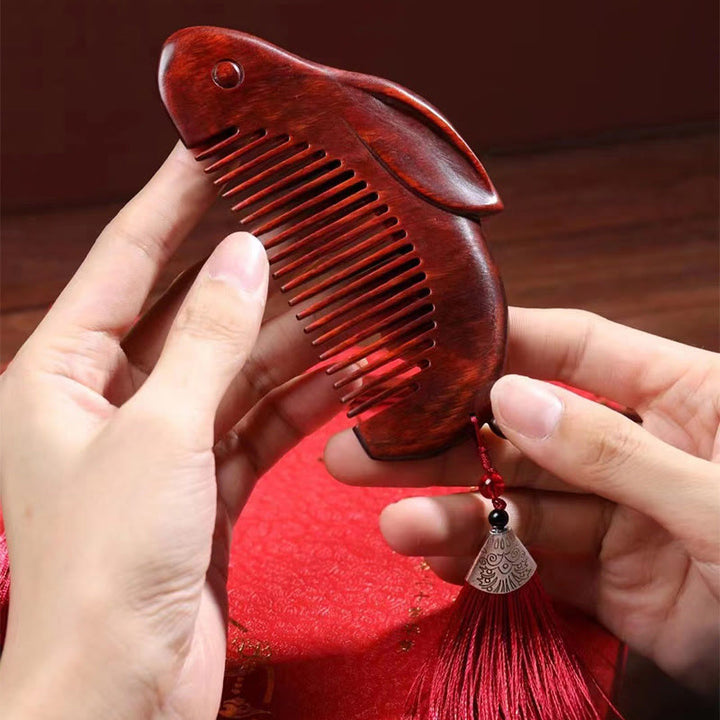 Peine calmante de conejo lindo conejito de sándalo rojo de hoja pequeña con caja de regalo