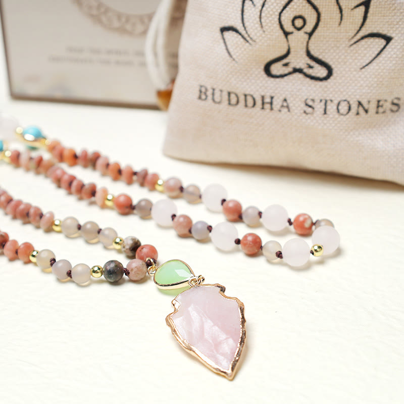 Colgante de collar con punta de flecha curativa de piedra de cristal de cuarzo rosa Natural