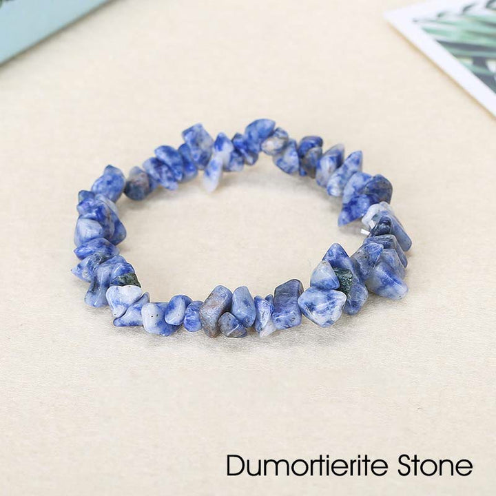 Pulsera calmante de calidez de piedra de cristal de forma irregular natural - Piedra de dumortierita (circunferencia de la muñeca: 15-18 cm) - image 65