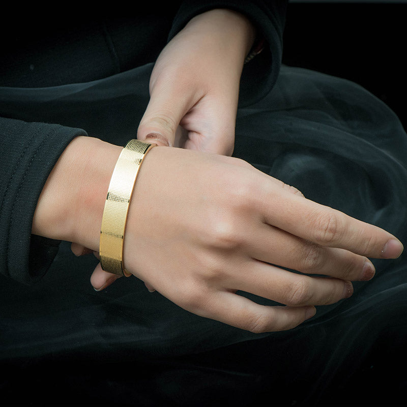 Pulsera de bendición de acero de titanio con grabado de mantra Shurangama de Buddha Stones