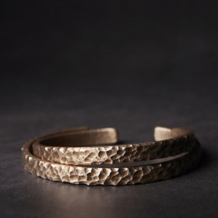 Brazalete de cobre con diseño simple de Buddha Stones