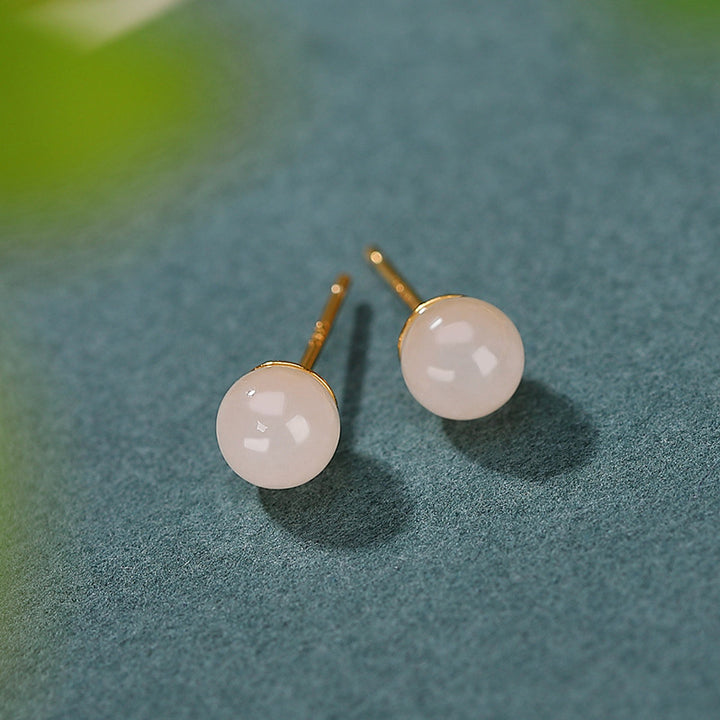Pendientes de tuerca con bendición de jade blanco redondo de plata de ley 925 con Buddha Stones