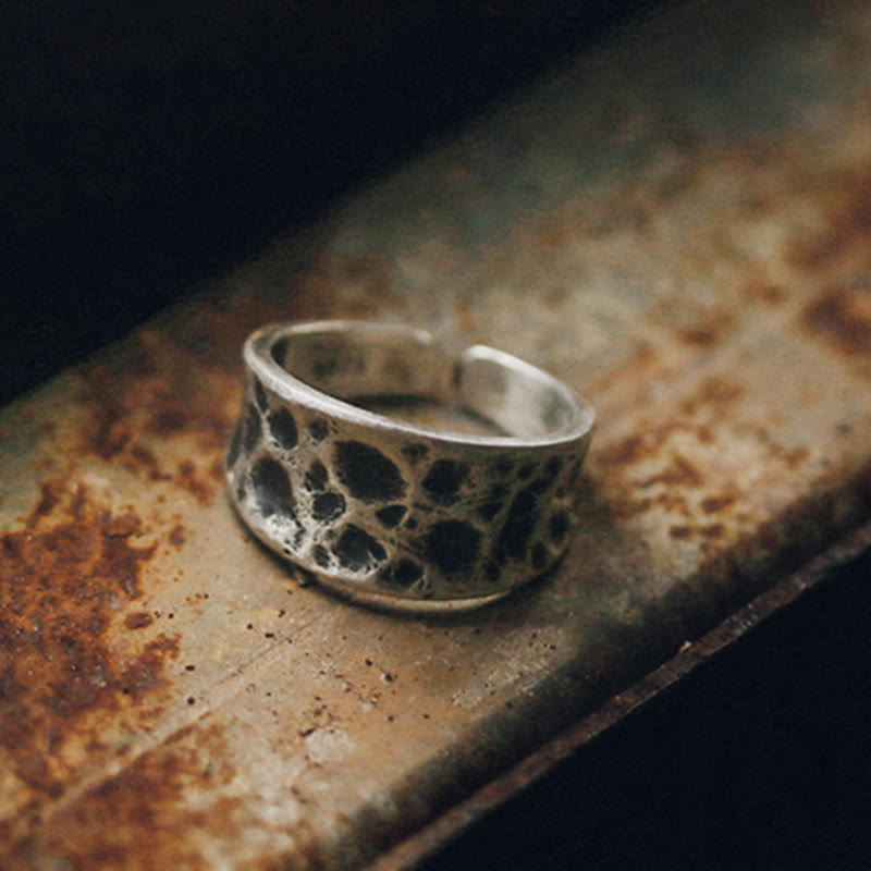 Anillo de protección con diseño de textura de protuberancia de plata de ley 925 - image 4