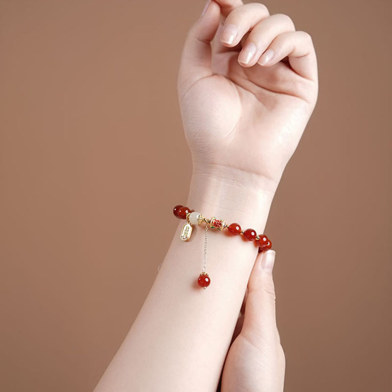 Pulsera con dijes de confianza con carácter de Jade Hetian de ágata roja Natural con Buddha Stones
