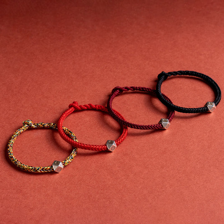 Pulsera de cuerda trenzada de protección de la suerte de Buda natal hecha a mano de plata de ley 925 con Buddha Stones