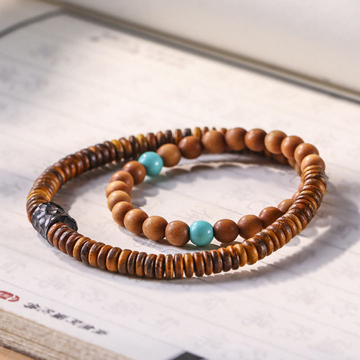 Pulsera de doble vuelta con protección de sándalo, turquesa y sándalo rojo de hoja pequeña con Buddha Stones