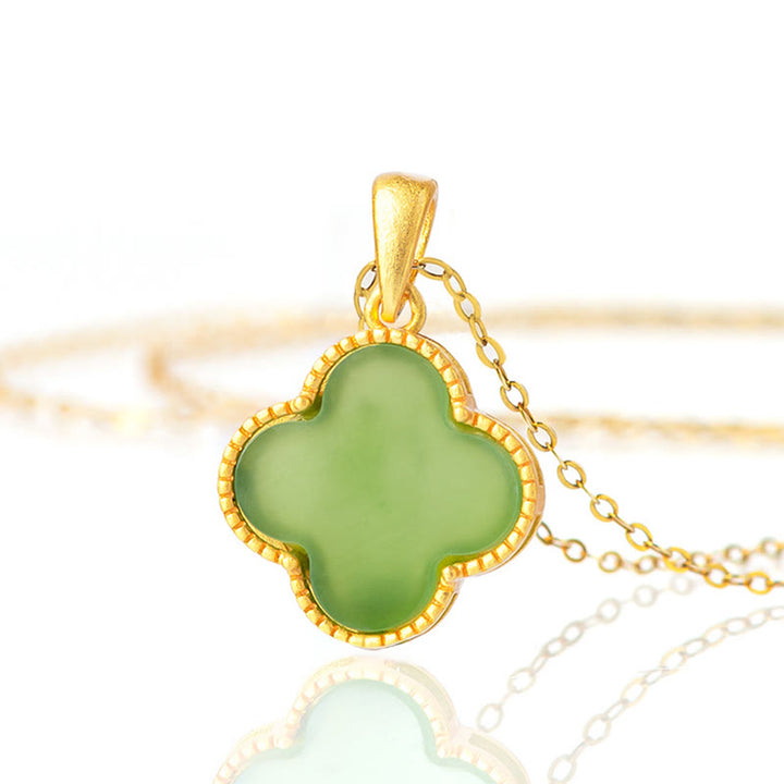 Collar con colgante de trébol de cuatro hojas de la suerte de jade hetiano natural de plata de ley 925 con Buddha Stones