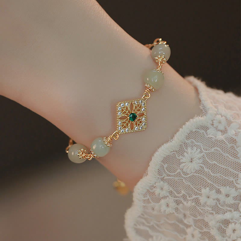 Pulsera de cadena de la suerte con diseño cuadrado de cuentas de jade hetiano natural con Buddha Stones
