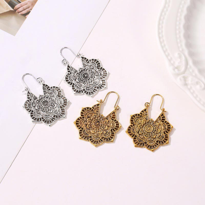Pendientes colgantes de cobre con grabado de loto tibetano y Buddha Stones - image 8