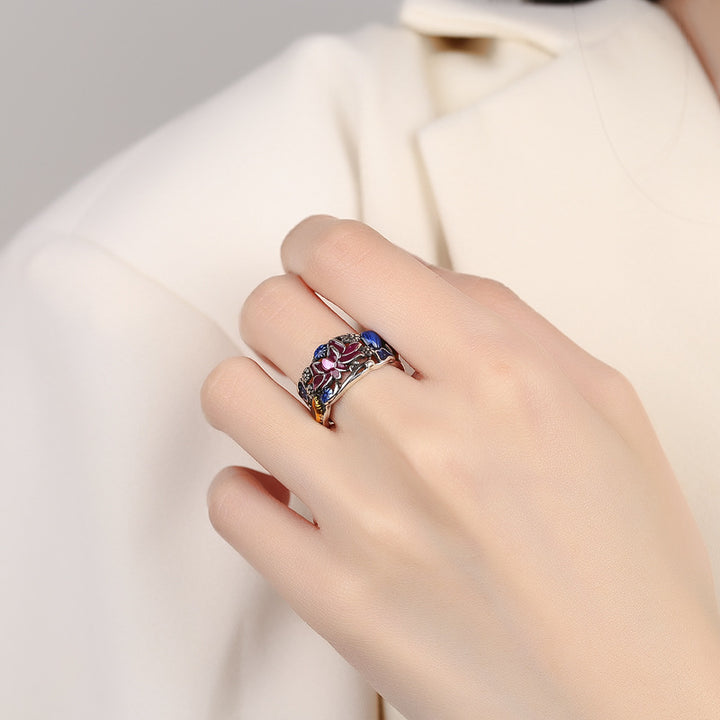 Anillo de riqueza de la suerte con diseño de hojas de flor de loto y peces Koi de Buddha Stones