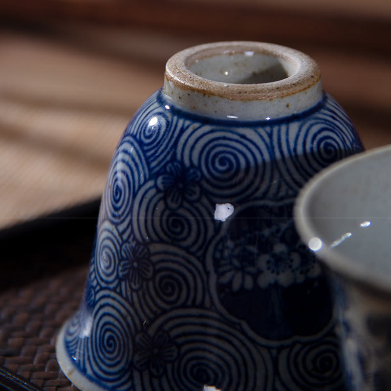 Buddha Stones Jingdezhen, porcelana azul y blanca, loto pintado a mano, flor de ciruelo, taza de té de cerámica, tazas de té de Kung Fu