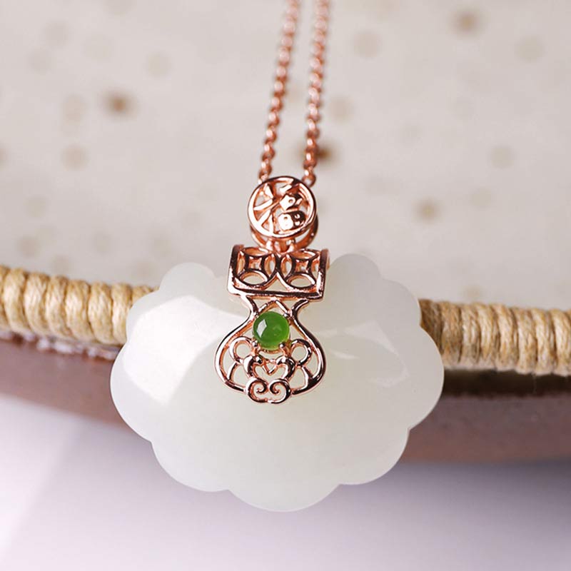 Colgante de cadena de collar de felicidad de bendición de jade blanco de plata de ley 925