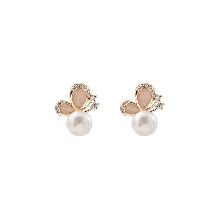 Pendientes de tuerca con forma de mariposa y perlas de oro de 18 quilates con Buddha Stones