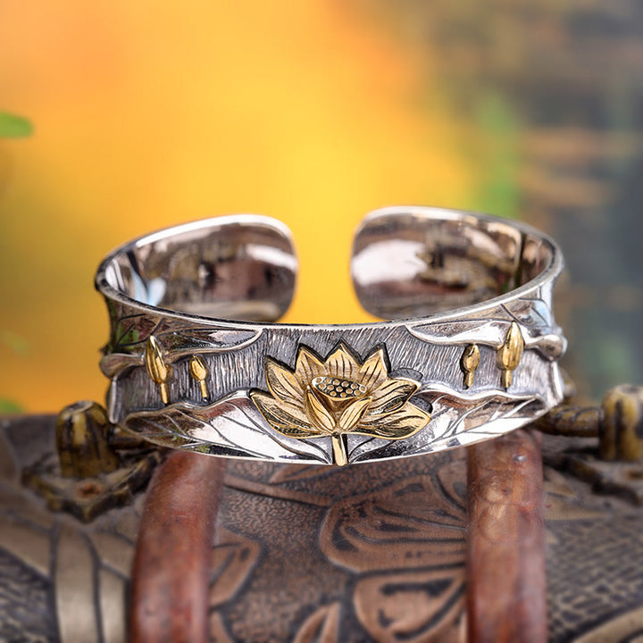 Pulsera ajustable con diseño de flor de loto de plata de ley 925 con Buddha Stones