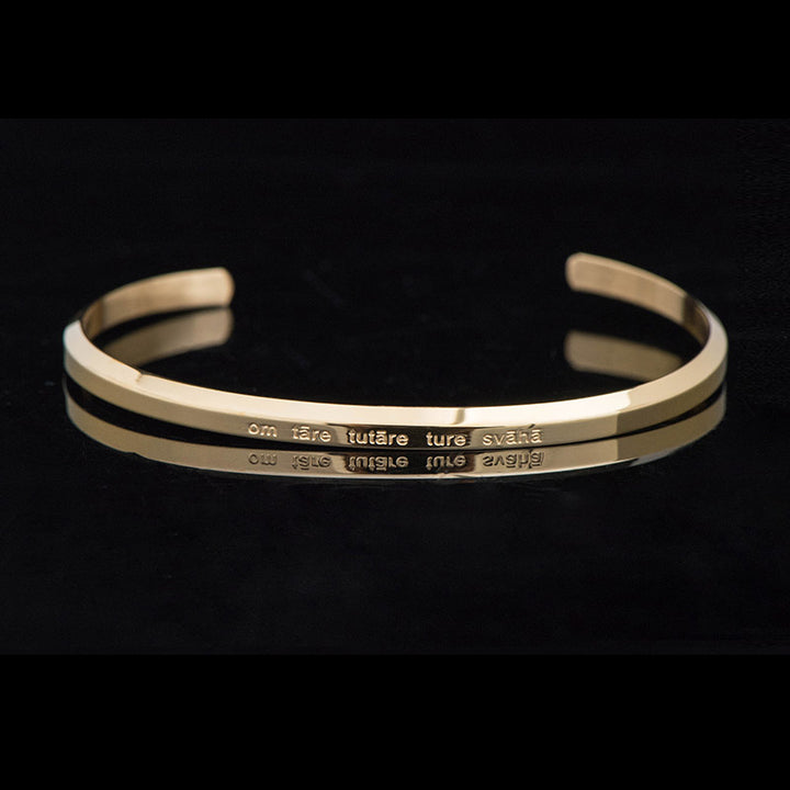 Pulsera de protección de bendición de acero titanio con grabado de seis palabras verdaderas de Buddha Stones