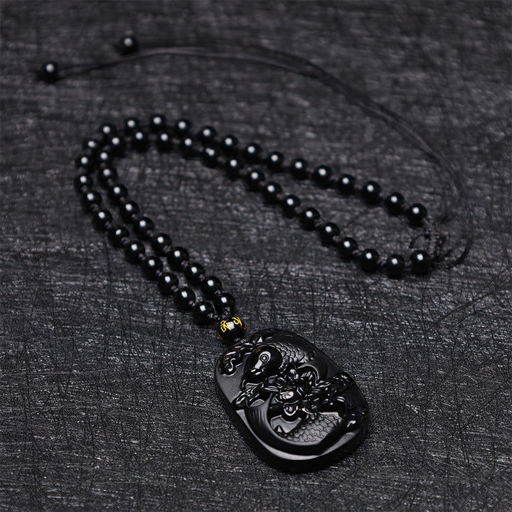Colgante de collar con cuentas de fuerza de loto de pez Koi de obsidiana negra natural con Buddha Stones