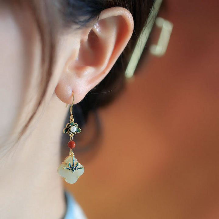 Pendientes de cobre con abundancia de jade, trébol de cuatro hojas de la suerte, Buddha Stones