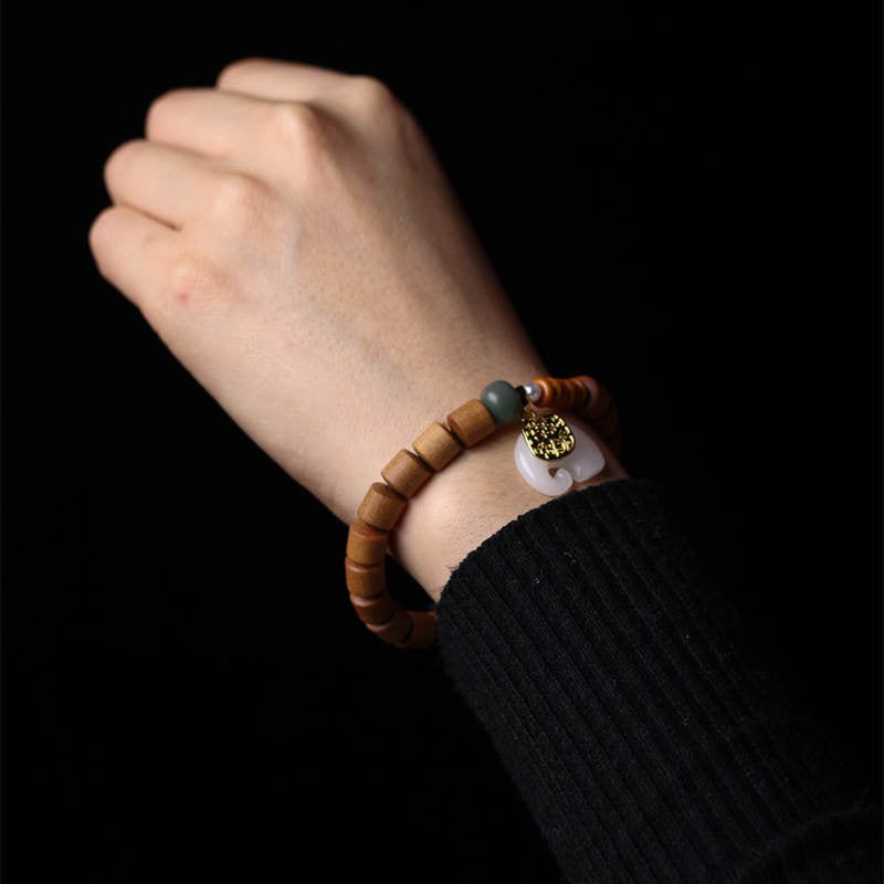 Pulsera de protección de elefante de jade de sándalo