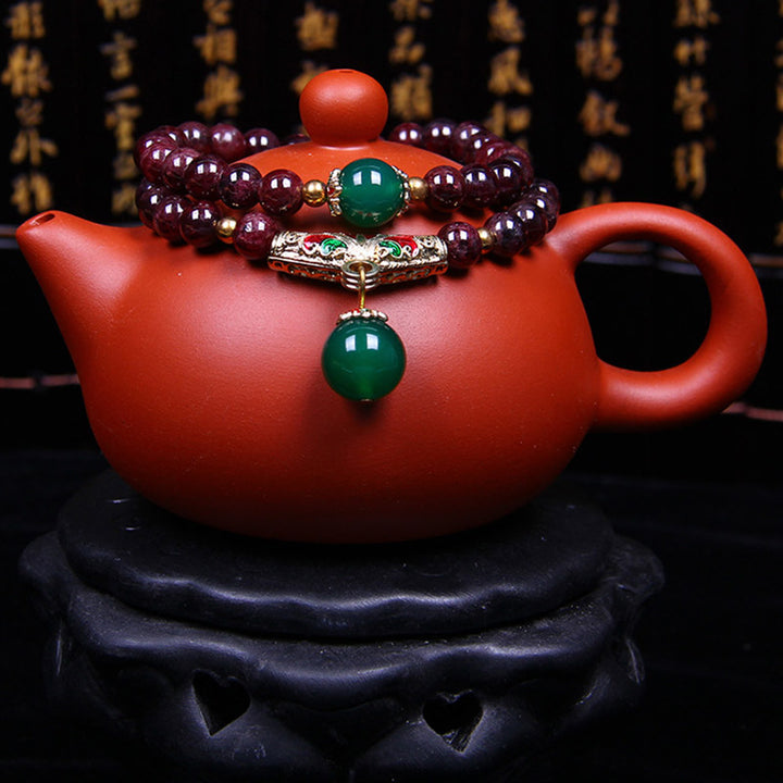 Pulsera de bendición de granate natural con Buddha Stones