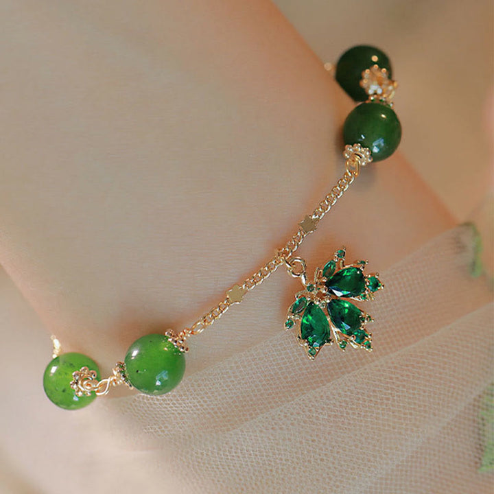 Pulsera de fuerza de valor de hoja de arce de calcedonia verde chapada en oro de 14 quilates con Buddha Stones