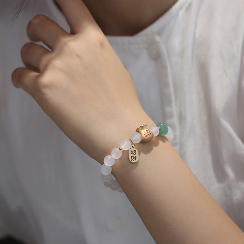 Buddha Stones Ágata blanca natural Ágata roja Bolsa de dinero Personaje Fu Pulsera de protección de trébol de cuatro hojas