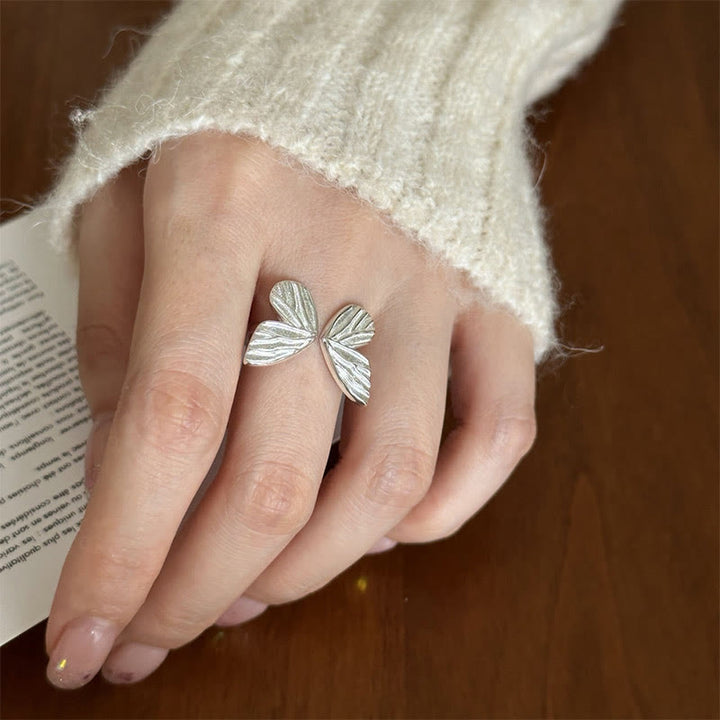 Anillo de libertad de amor con mariposa de plata de ley 925 con Buddha Stones