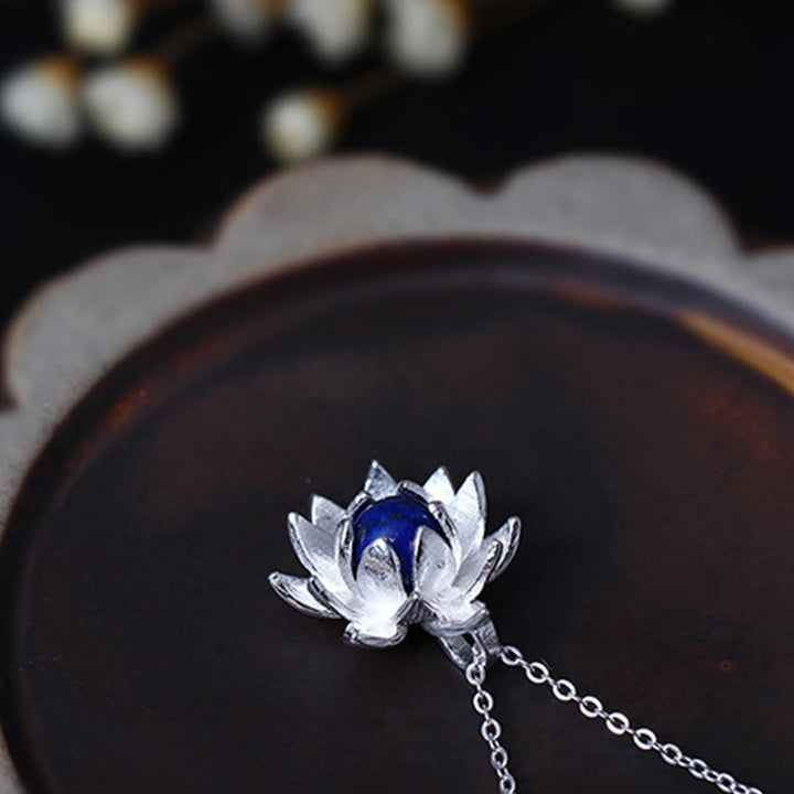 Collar con colgante de flor de loto y lapislázuli de lapislázuli en plata de ley 925 con Buddha Stones para el autocuidado. - image 7