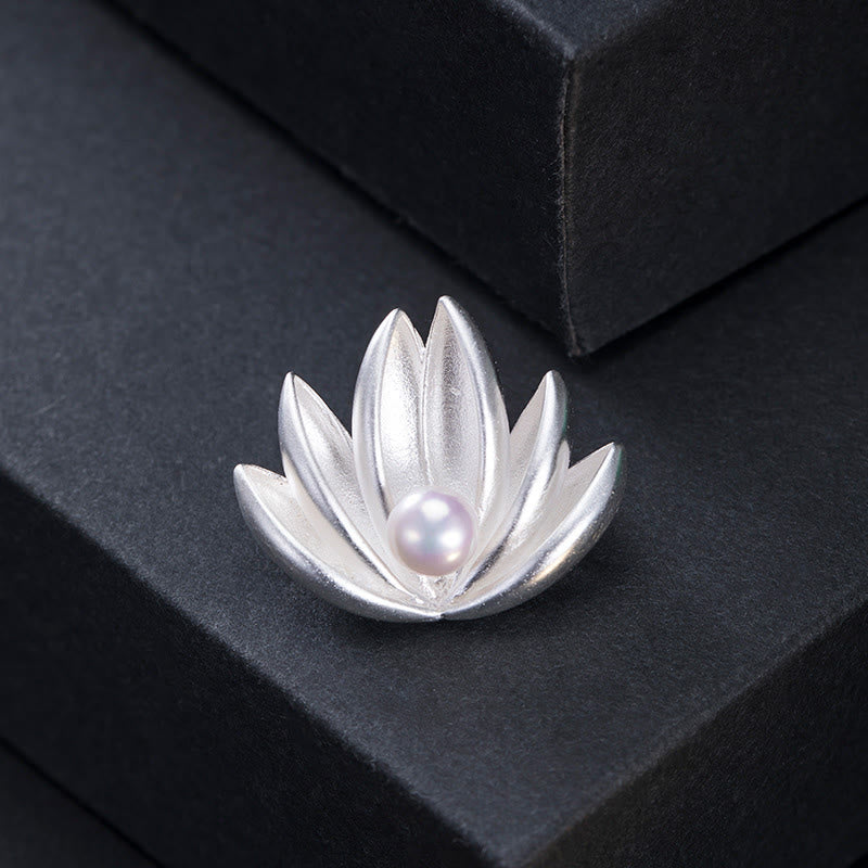 Broche de nuevo comienzo con perlas de flor de loto plateado de Ley 925 con Buddha Stones