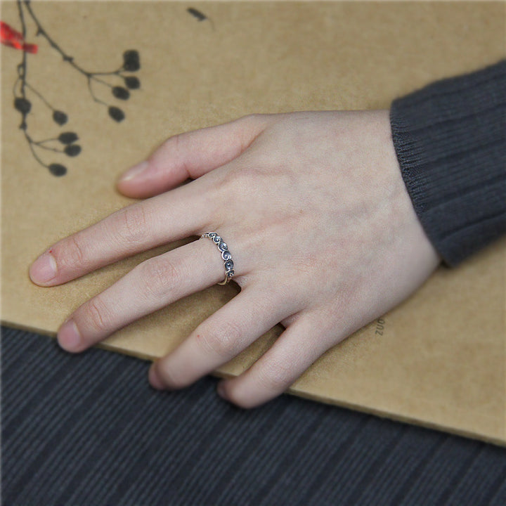 Anillo grabado con nubes propicias de plata de ley 925 con Buddha Stones