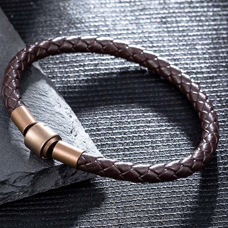Pulsera de cuerda trenzada de la suerte con cuerda de cuero vintage de Buddha Stones