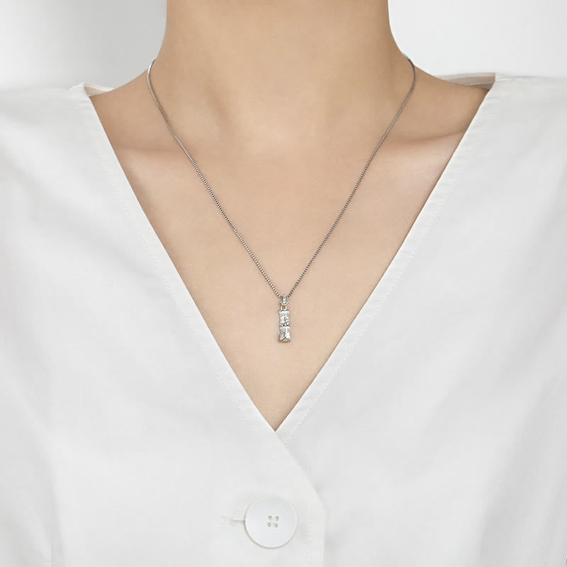 Colgante de collar de armonía con patrón de bambú de calcedonia de Buddha Stones
