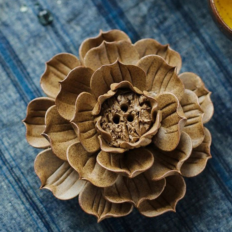 Quemador de incienso de meditación de loto con reflujo tibetano de Buddha Stones