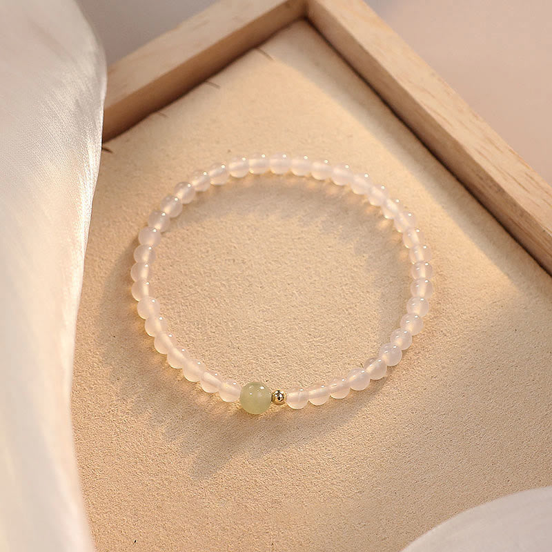 Pulsera de protección de la suerte de jade de ágata blanca natural con Buddha Stones