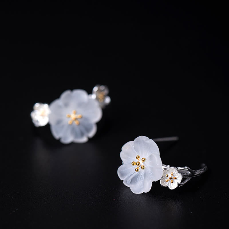 Pendientes de bendición floral de flor de ciruelo de plata de ley 925 con Buddha Stones