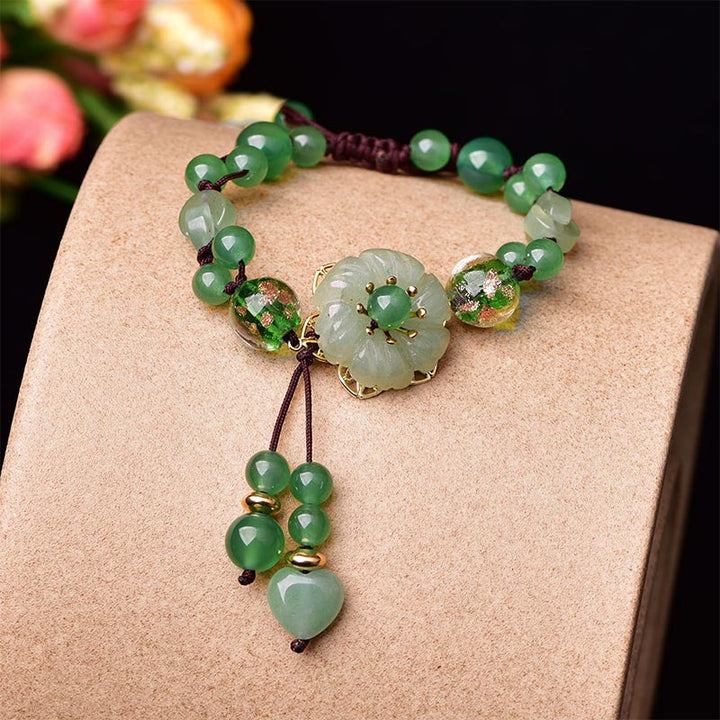 Pulsera de flores colgantes de la suerte de jade verde natural con Buddha Stones