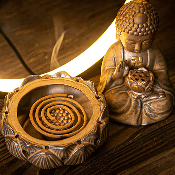 Quemador de incienso de bendición de cerámica con decoración de luz, fuente de humo de reflujo de loto de Buda , Buddha Stones