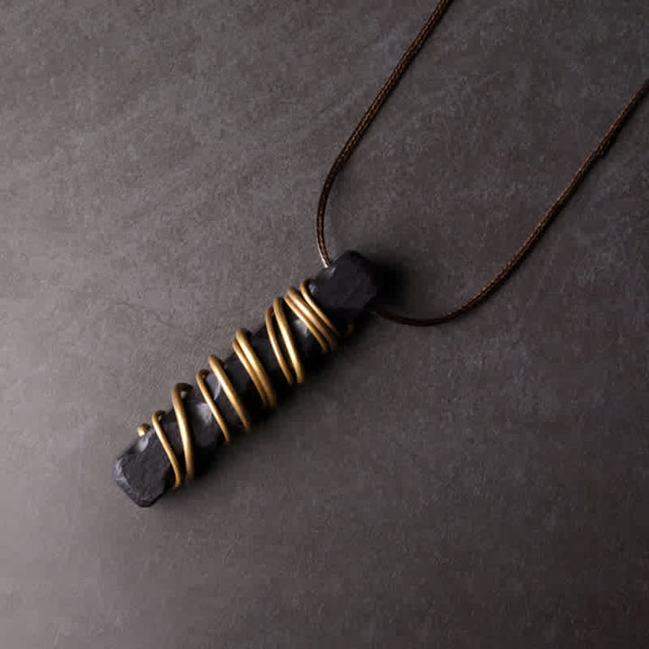Colgante de collar con colgante de equilibrio de paz, madera de ébano tibetano y Buddha Stones , con detalles de latón y piedras de Buda. - Madera de ébano (Equilibrio ♥ Calma) - image 1