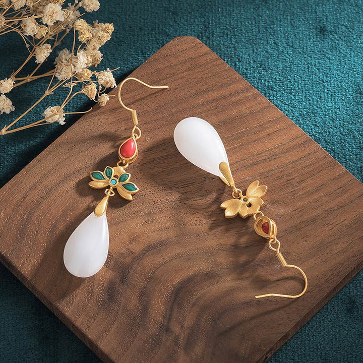 Pendientes colgantes de la suerte de jade blanco FengShui con Buddha Stones