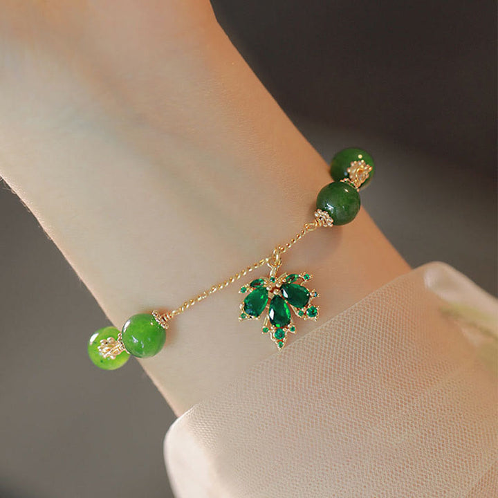 Pulsera de fuerza de valor de hoja de arce de calcedonia verde chapada en oro de 14 quilates con Buddha Stones