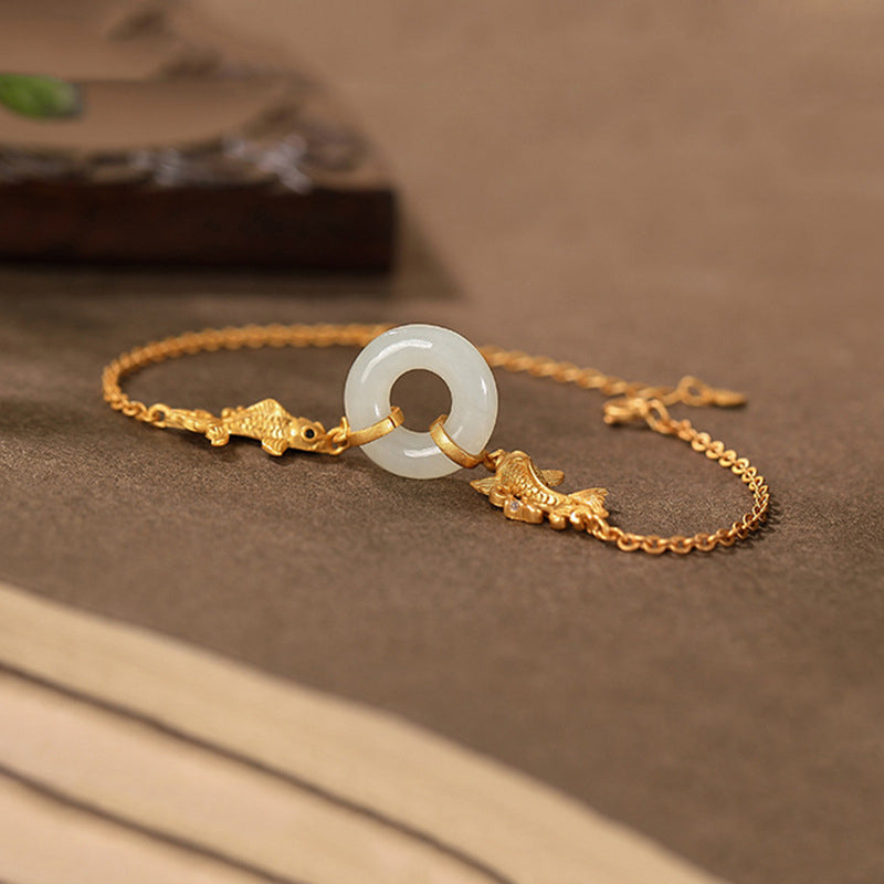Pulsera de prosperidad de pez koi de jade blanco con Buddha Stones