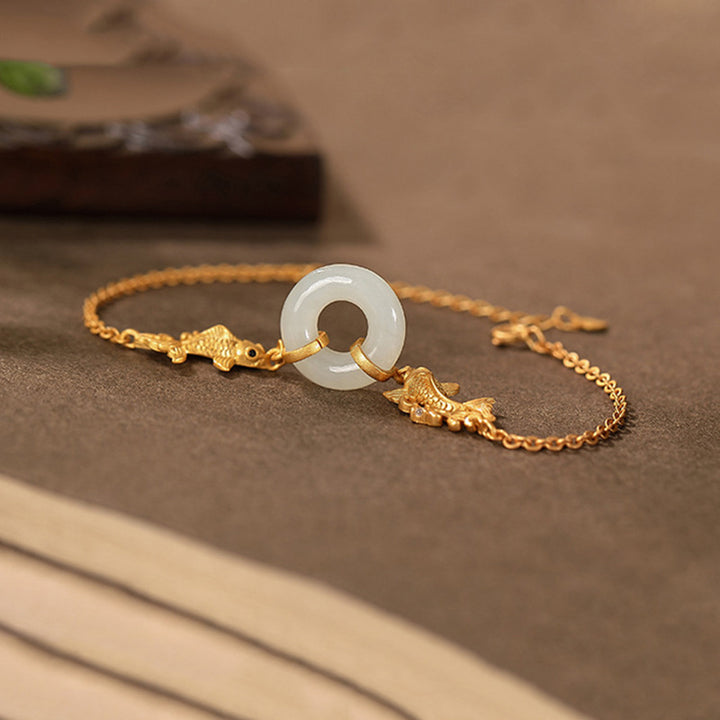 Pulsera de prosperidad de pez koi de jade blanco con Buddha Stones