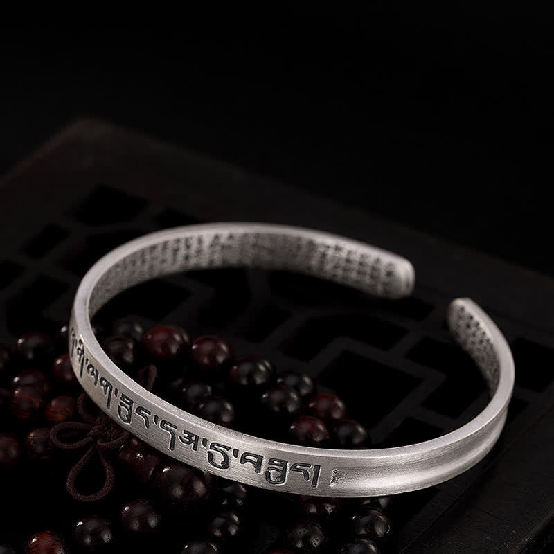 Pulsera de protección Sutra de corazón con seis palabras verdaderas de plata de ley 999 con Buddha Stones