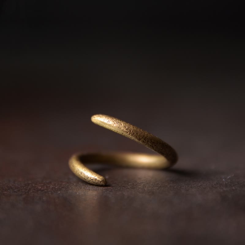 Brazalete ajustable de cobre con diseño simple de Buddha Stones