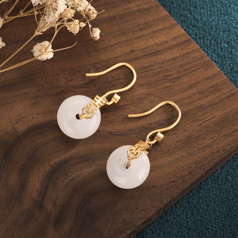 Pendientes de la fortuna de la doble felicidad del jade blanco de las Buddha Stones